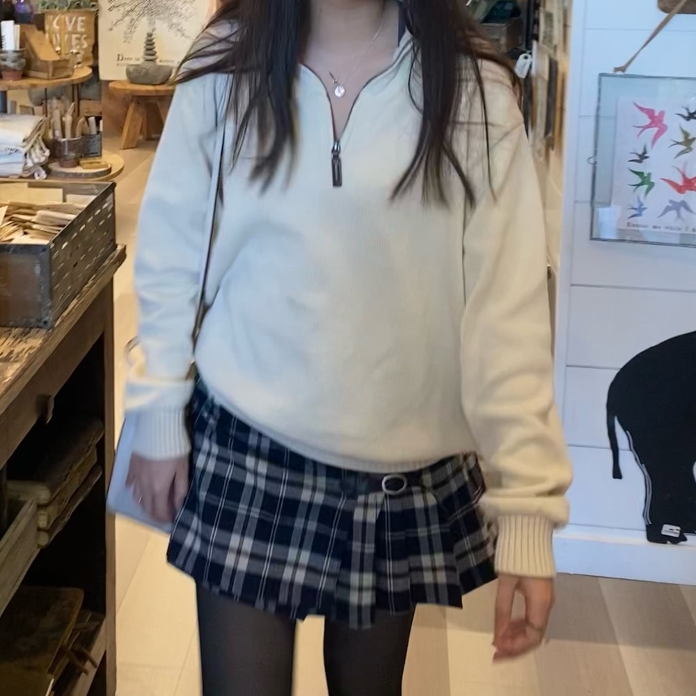brandy melville quarter zip crewneck sweater